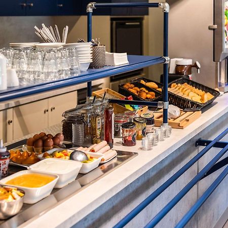 Ibis Budget Villefranche Limas 외부 사진