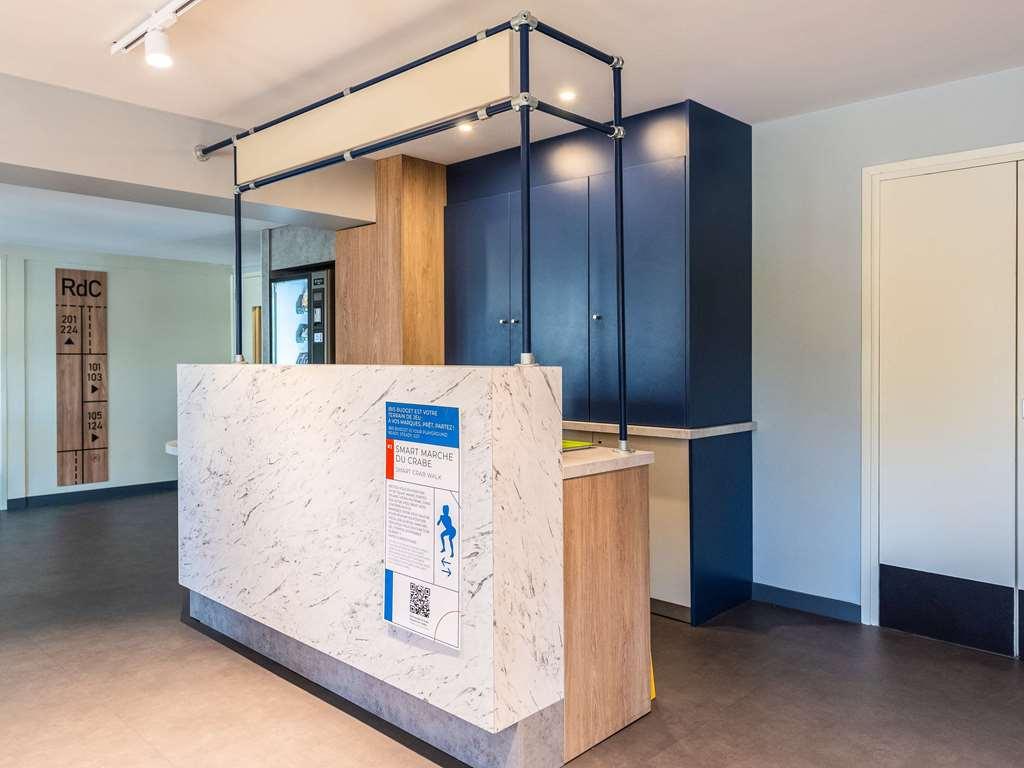 Ibis Budget Villefranche Limas 외부 사진